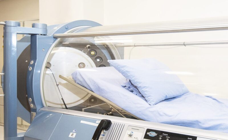 Hyperbaric Oxygen Chamber