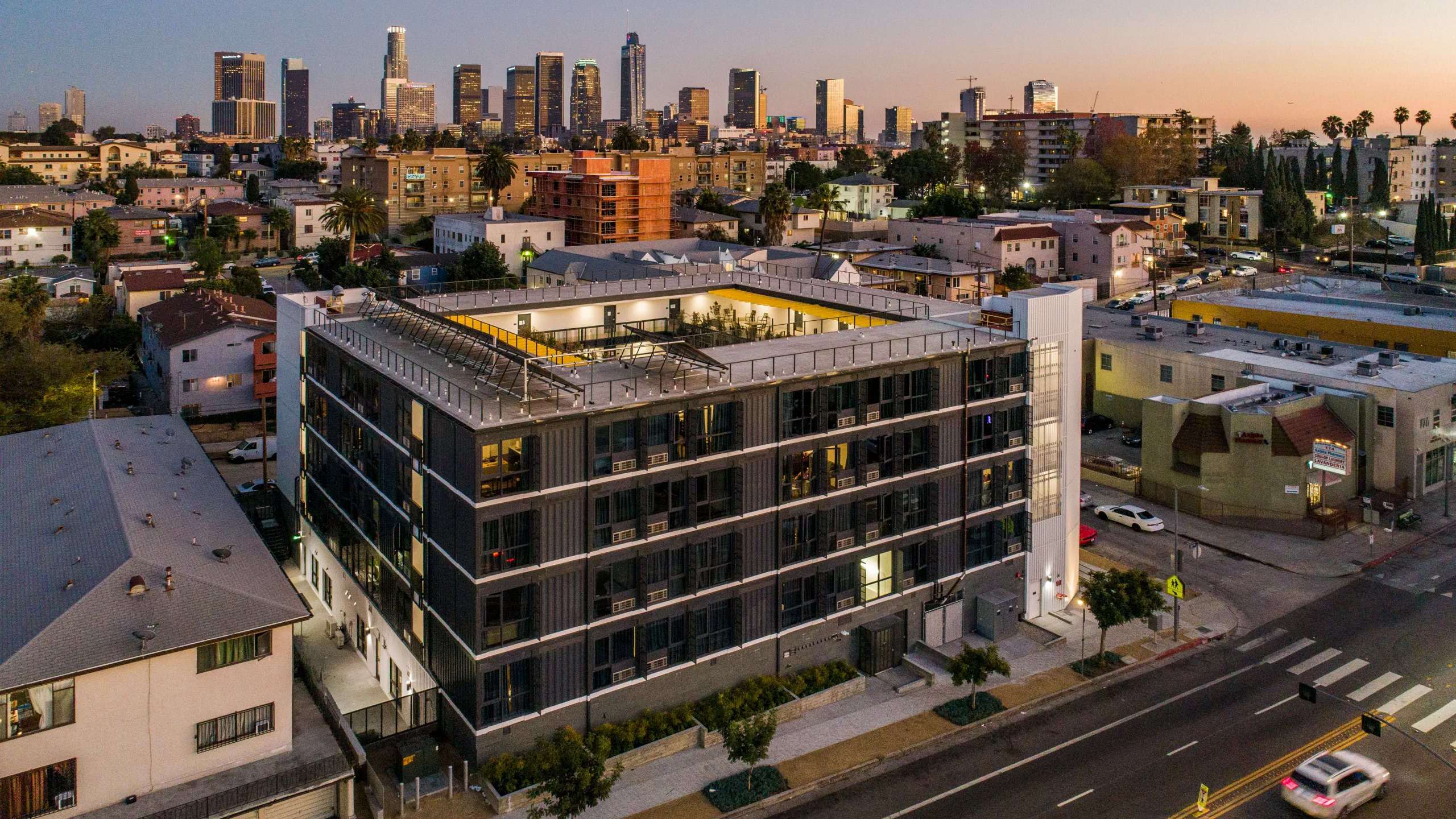How Technology Is Shaping Apartment Hunting in Los Angeles