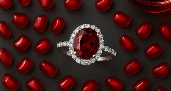 Custom Jewelry Gifts for Your Partner