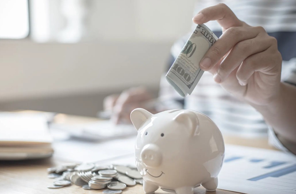 Saving money for long-term goals