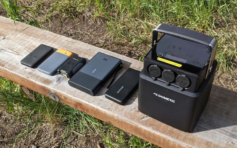 How To Choose a Rechargeable Power Source for Handheld Electronic ...